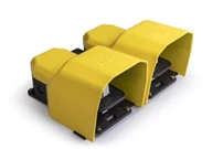PDK Serisi Metal Korumalı (1NO+1NC)+2*(1NO+1NC) Taşıma Kol Delikli İki Kademeli Çiftli Sarı Plastik Pedal